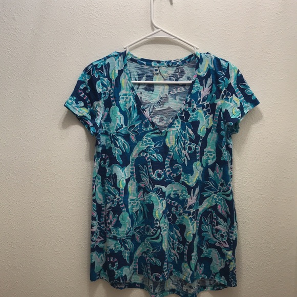Lilly Pulitzer Tee Shirt - Picture 2 of 2